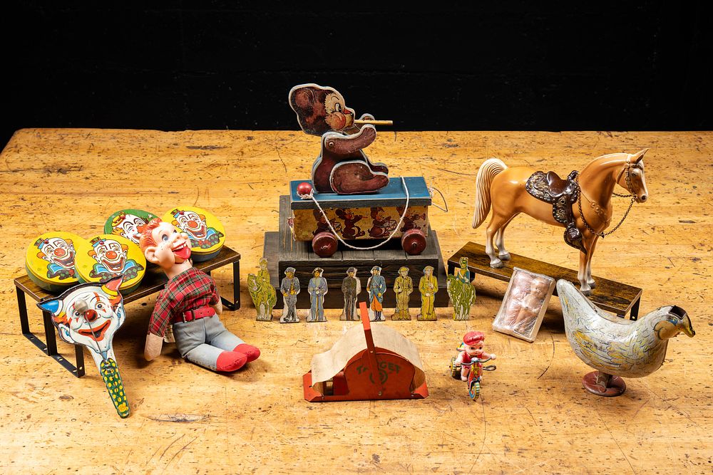 Lot 55: Howdy Doody, Tin Litho, and Early Figural Toys Lot