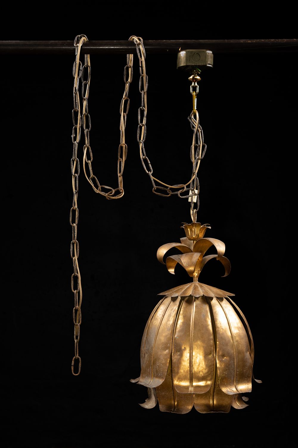 Lot 329: Gilt Metal Lotus Swag Lamp