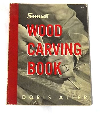חוברת גילוף בעץ Wood carving book כלים, טכניקות וכו... אנגלית