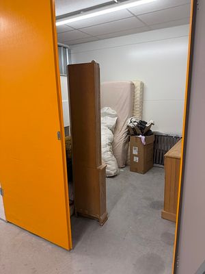 * Shurgard Self Storage Gillingham - The contents of a 130 sqft unit located at Courteney Rd 