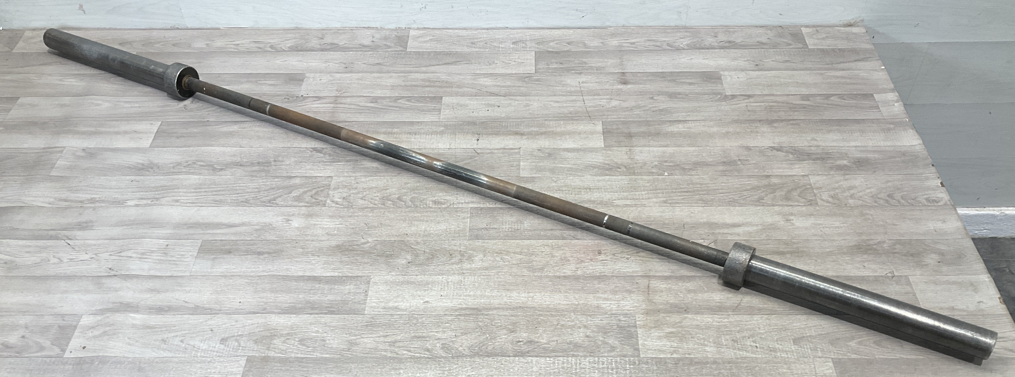 * Again Faster 20kg Olympic Barbell