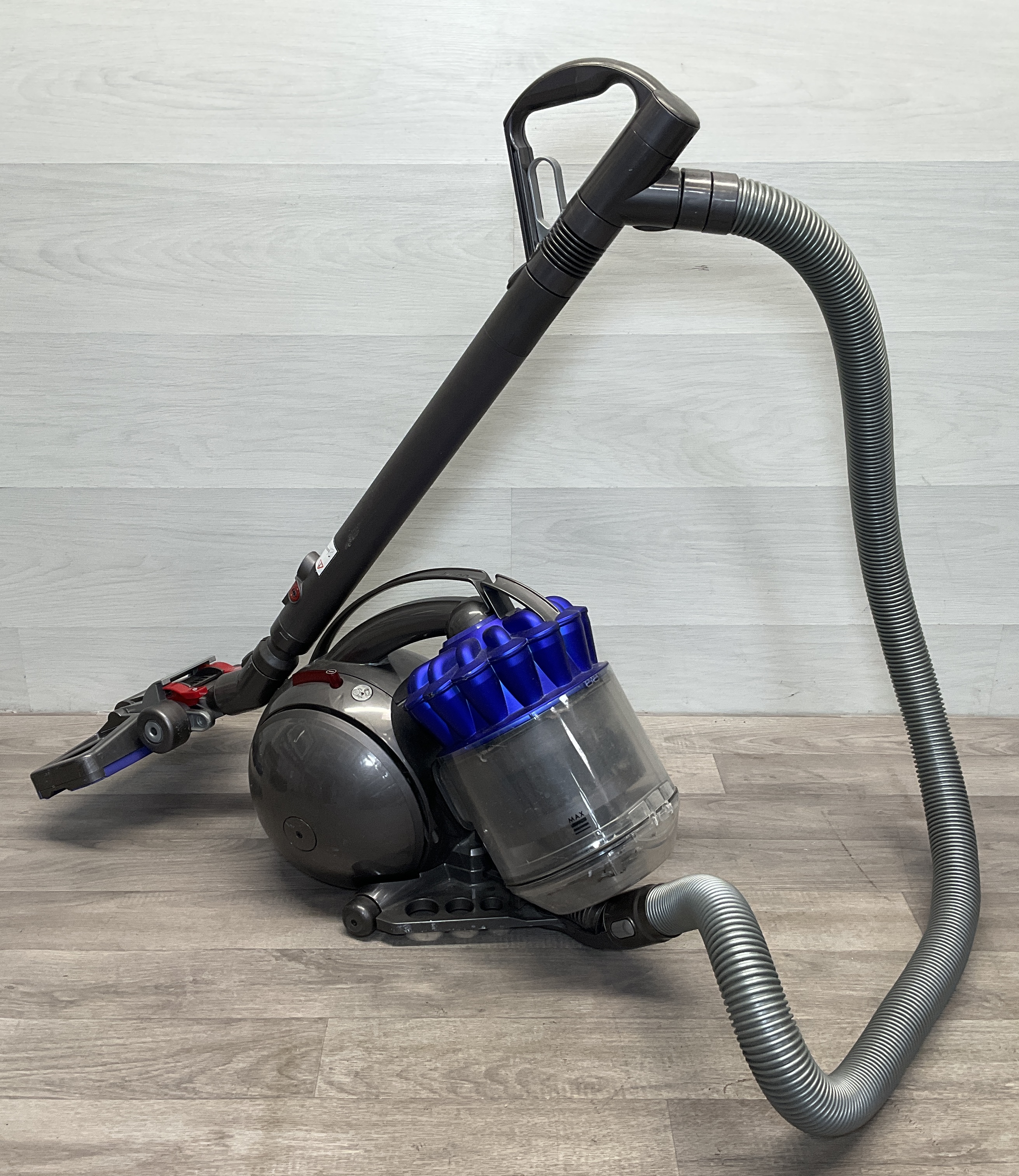 * Dyson DC28C ErP Ball Cylinder Vacuum Cleaner
