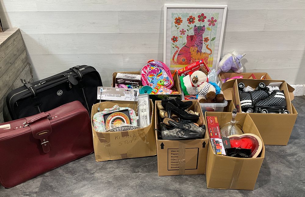 Lot 18: * 7 Cartons Containing An Assortment of Household Goods