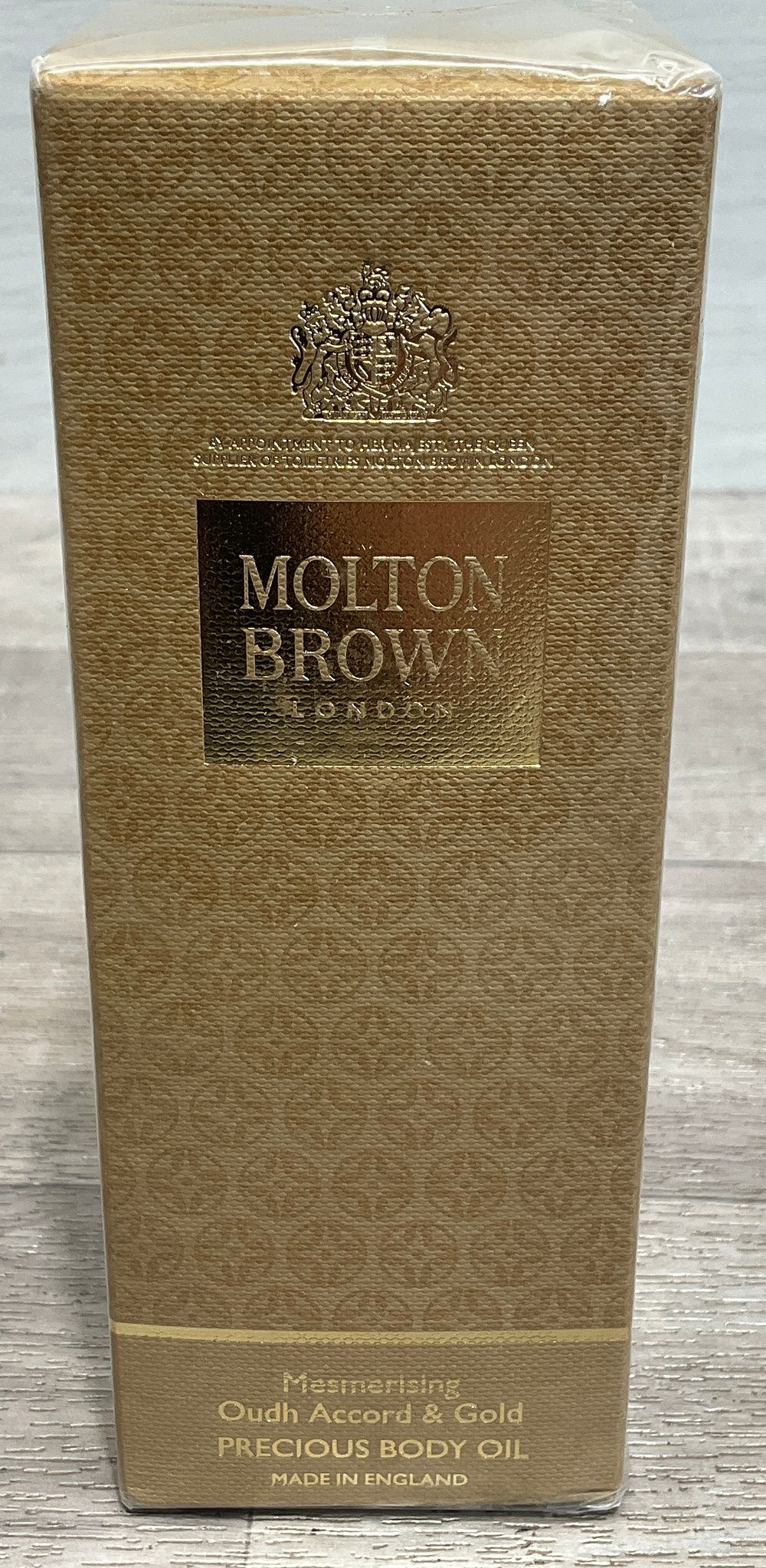 Lot 34: * Molton Brown London Mesmerising Oudh Accord & Gold Precious Body Oil 100ml