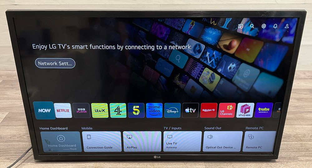 Lot 38: * LG 32LQ630B6LA 32 Inch HD Smart TV