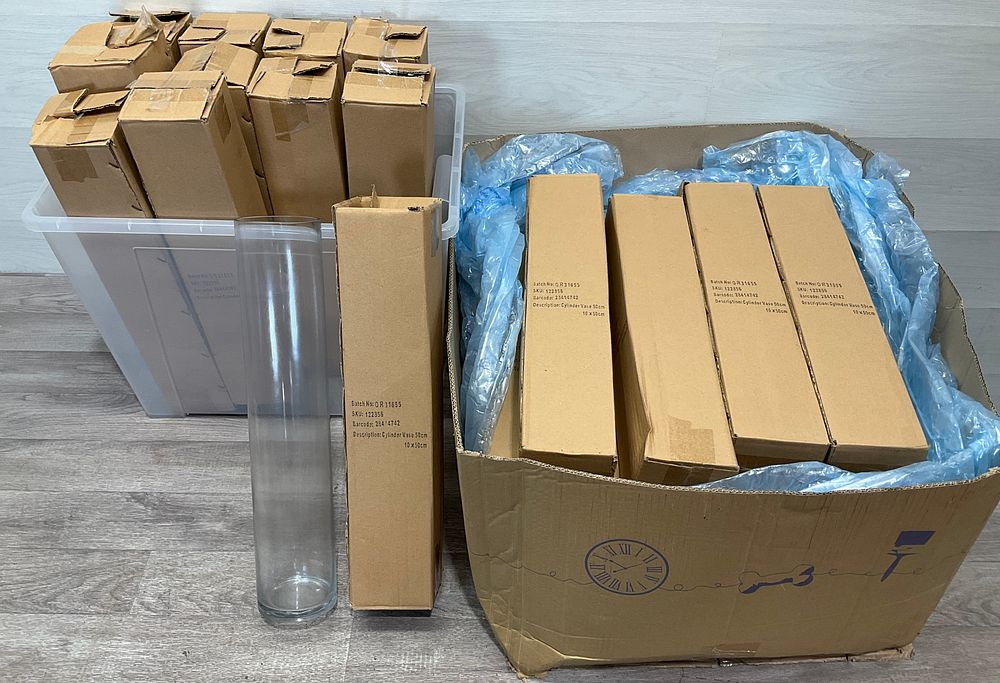 Lot 72: * A Carton & A Crate Containing A Quantity Of Cylinder Vases