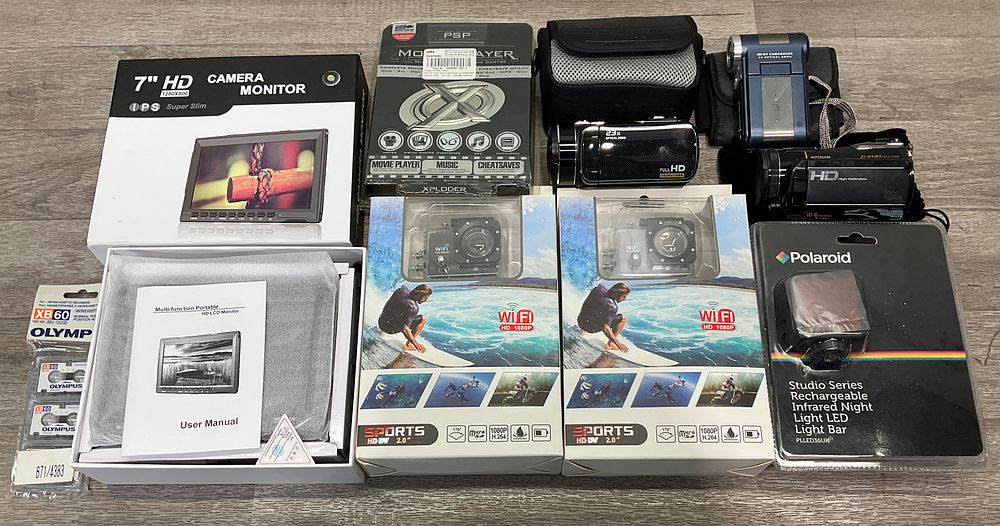 Lot 142: * A Carton Containing An Assortment of Photographic and Digital Media Equipment including a 7 Inch HD Camera Monitor