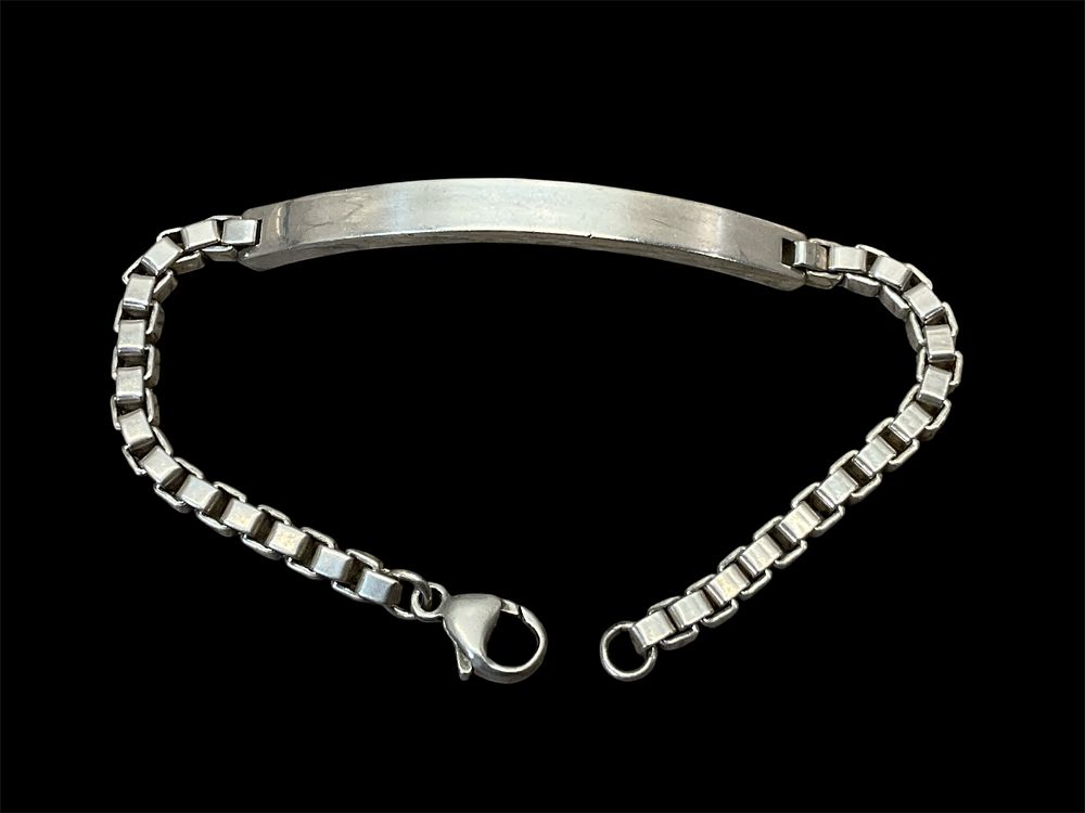 Lot 2: A Tiffany & Co. Sterling Silver Venetian Link ID Bracelet, Marked 925, Total Approx. Weight 19.8g - BY ORDER OF THE OFFICIAL RECEIVER