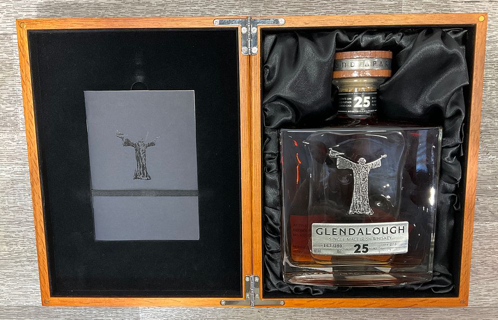Lot 6: Glendalough 25 Year Old Single Malt Irish Whiskey - BY ORDER OF THE OFFICIAL RECEIVER