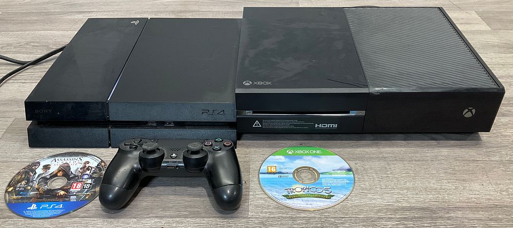 Lot 26: * A Carton Containing An Assortment of Gaming Consoles and Media including Sony PlayStation 4 and Microsoft Xbox One