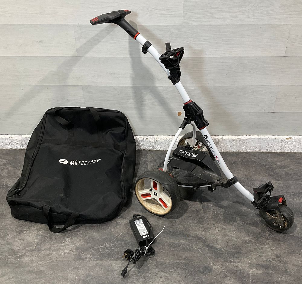 Lot 131: * Motocaddy S1 PRO Electric Golf Trolley with Lithium Battery and Bag