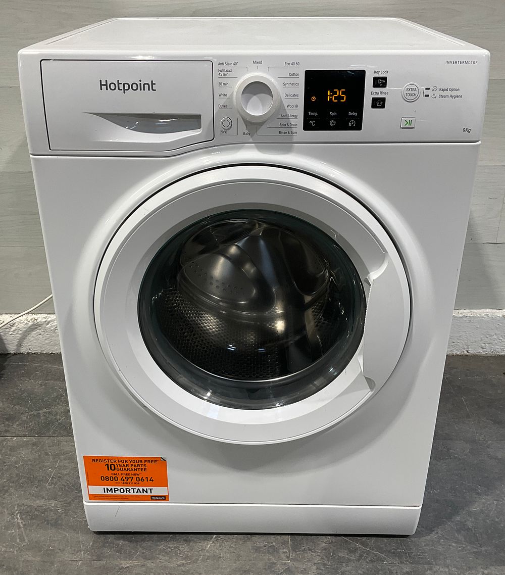 Lot 20: * Hotpoint NSWRA 945C WK UK N Front Loading Washing Machine