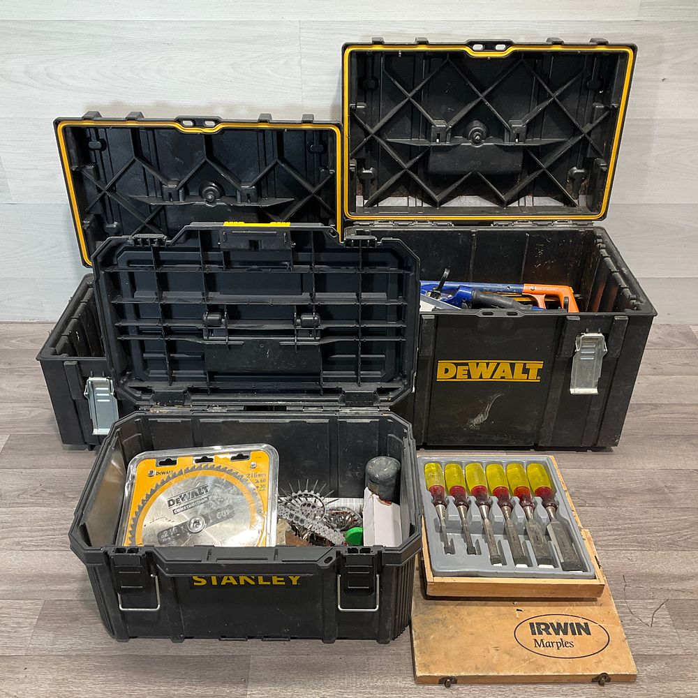 Lot 27: * 3- Toolboxes Containing Assorted Hand Tools