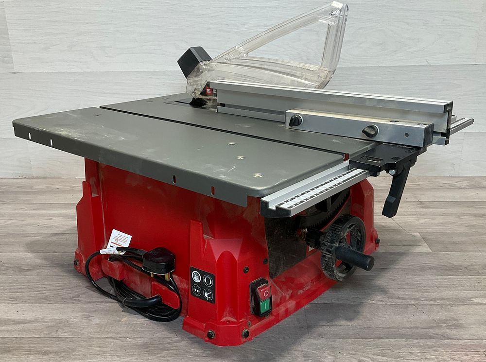 Lot 30: * Einhell TC-TS 2025/2 U Table Saw