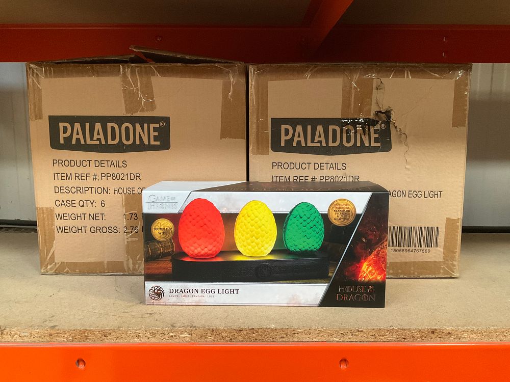 Lot 57: 2 Trade Cartons Each Containing 6 Boxed Paladone House Of The Dragon Egg Lights