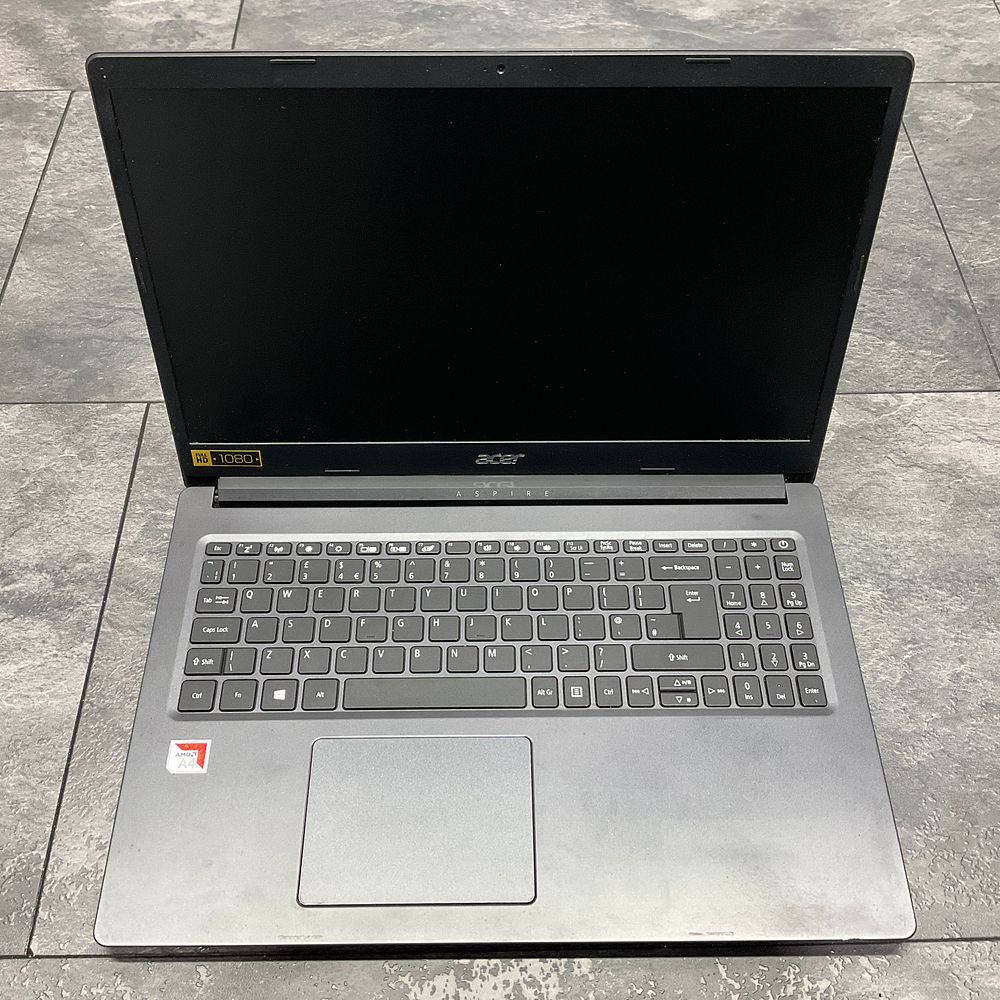 Lot 23: * Acer Aspire 3 A315-22-49QX Laptop with AMD A4 Processor