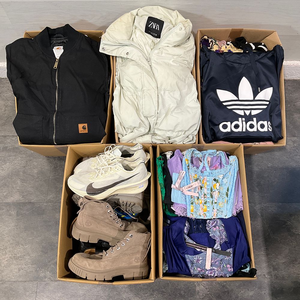 Lot 66: * 5 Cartons Containing Assorted Clothing & Footwear including Adidas and Nike Vaporfly