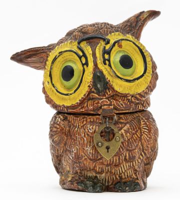 The Wise Owl Spelter Bank. German - 1930 - 4" Tall. Reference: PGSB #113-C.