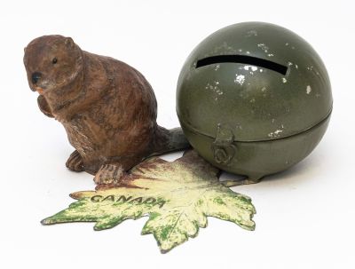 Canadian Beaver by Ball Bank. German - 1930 - 3.25" Tall. Reference: PGSB #8. To our knowledge 