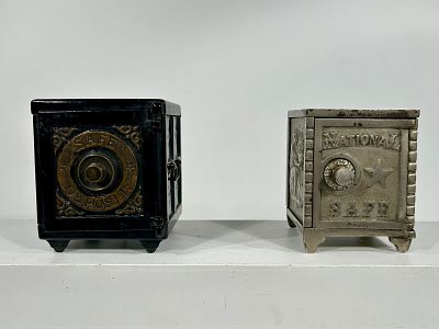 Safe Deposit / National Safe Cast Iron Banks. Henry Hart and Wing Mfg. - American 1890/1900's - 