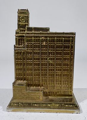 Lamar Life Insurance Building with Key - Jackson Mississippi. American Art Company - Coshocton 