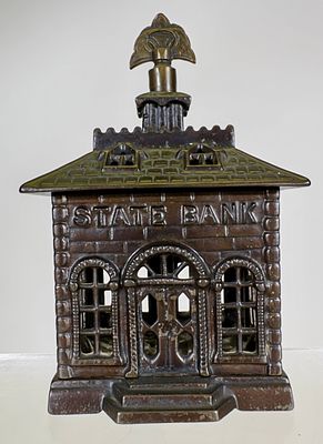 State Bank - Unusual Finial. Kenton Hardware - Kenton, OH. 1900 - 6 1/2"T - Tom Kellogg 