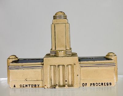 Century of Progress Administration Bank. Arcade Mfg. Co. - Freeport, IL. 1933 - 4 5/8"T - Tom 