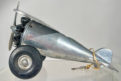 Spirit of Savings Banks - Advertises for Banco Nacional De Mexico. American 1930's - 8 1/4" L x 
