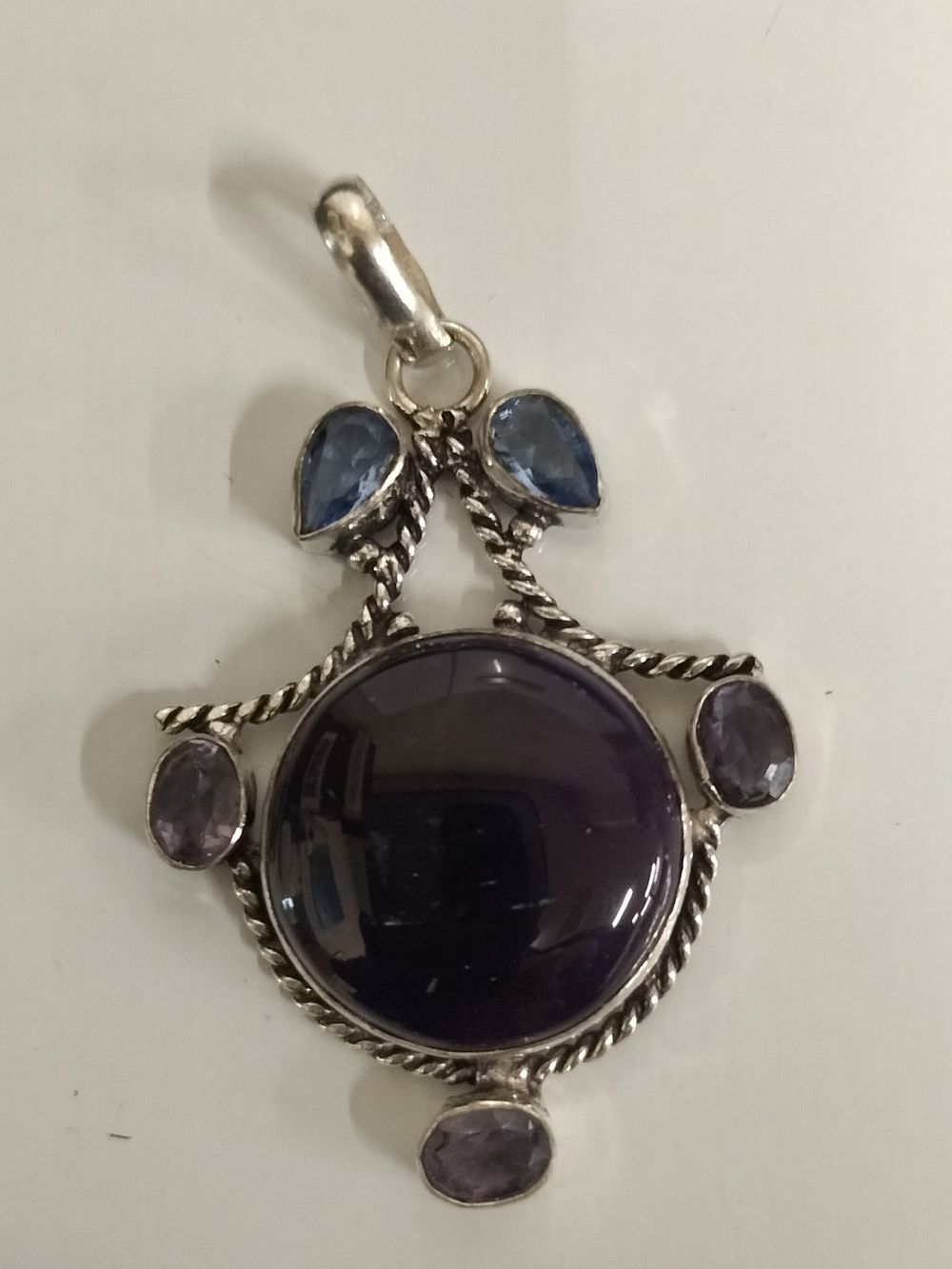 Lot 204