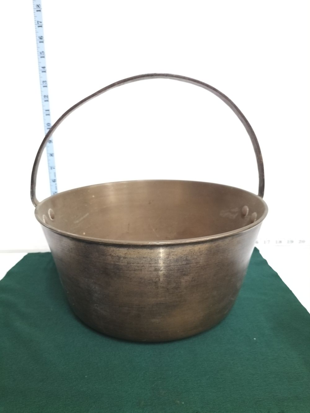 Lot 182 – Brass Apple Butter Kettle or Jam Pan, 19th Century English Style