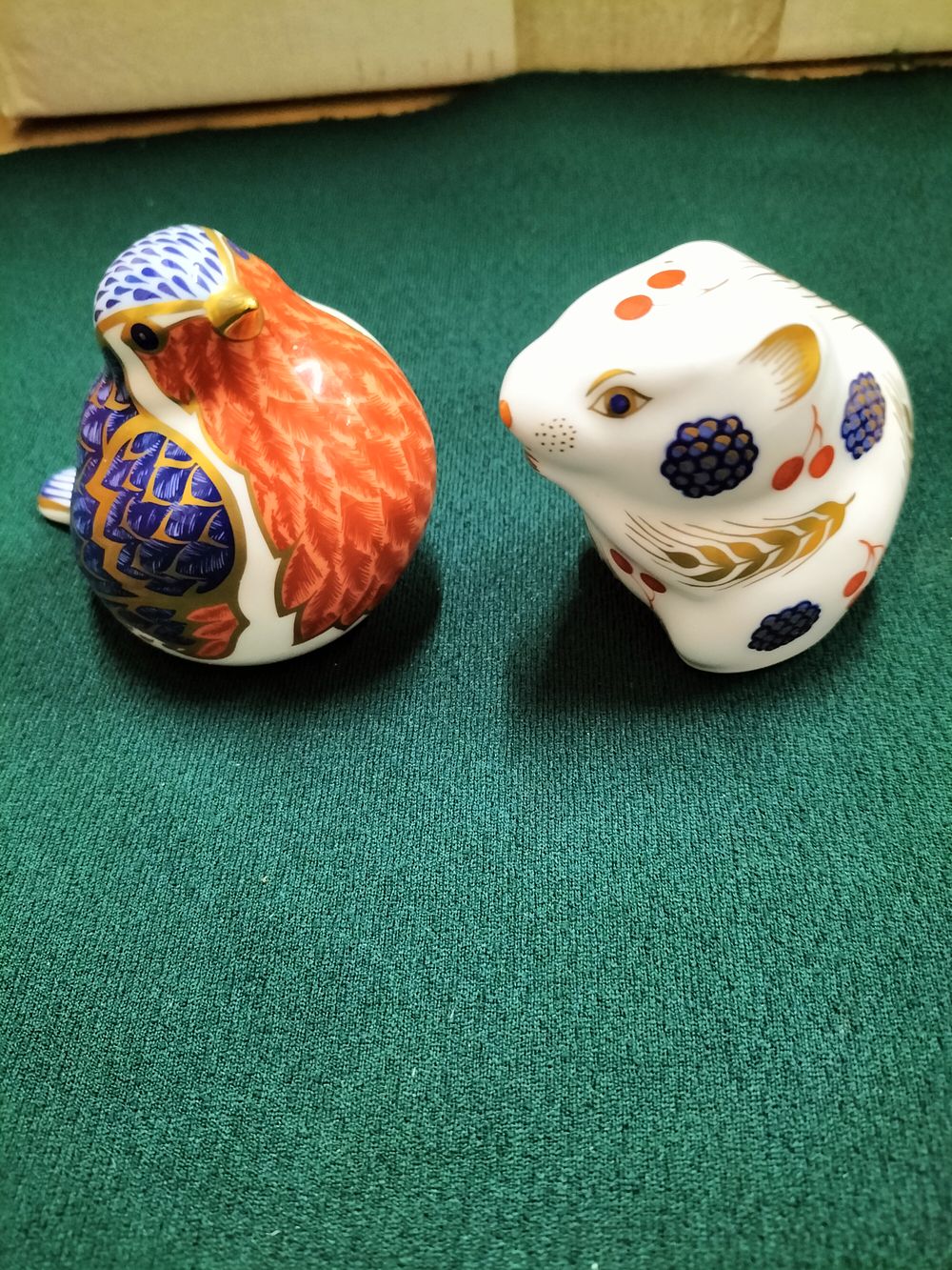 Lot 200 – Royal Crown Derby, Robin and Harvest Mouse Paperweights