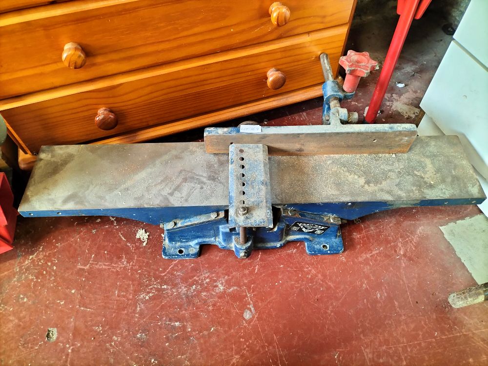 Lot 169 – A Vintage D. B. Keighley (Machinery) Ltd. Benchtop Jointer