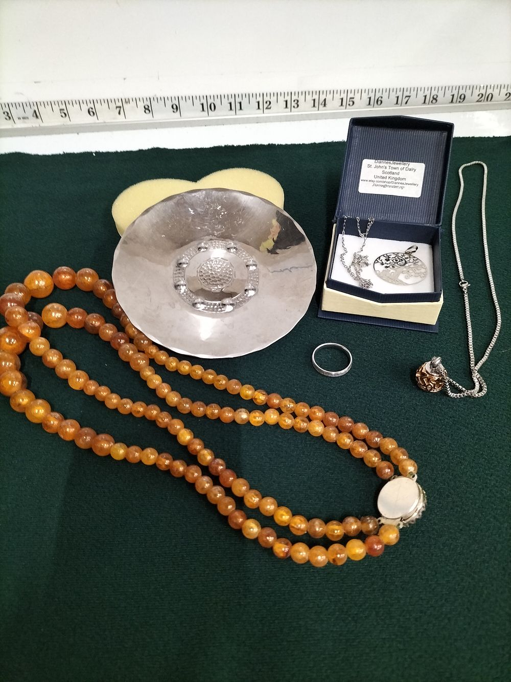 Lot 256 – Selection Of Assorted Collectables