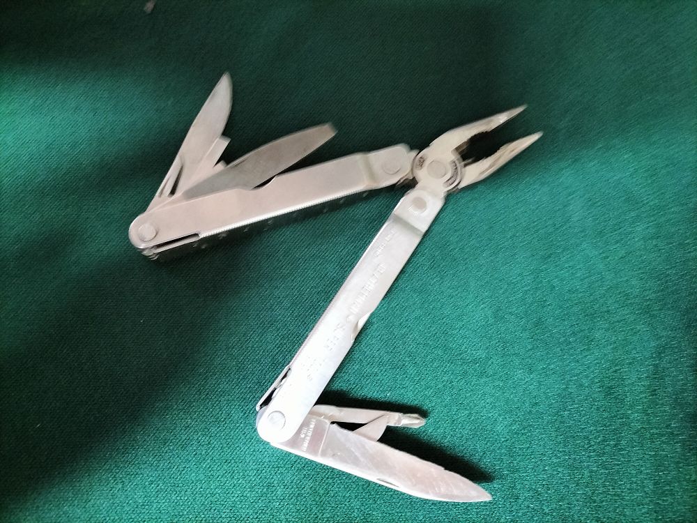 Lot 157 – A Leatherman Super Tool Multi-Tool