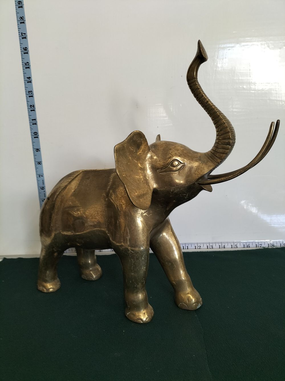 Lot 172 – A Large Vintage Brass Elephant Figurine