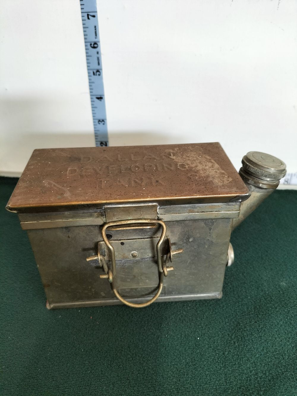 Lot 220 – Dallan Developing Tank by David Allan London