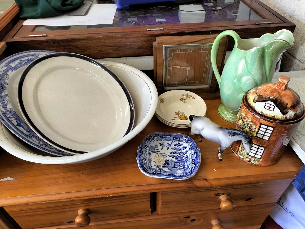 Lot 257 – An Assortment of Ceramics and Household Items including Willow Pattern and Cottage Ware