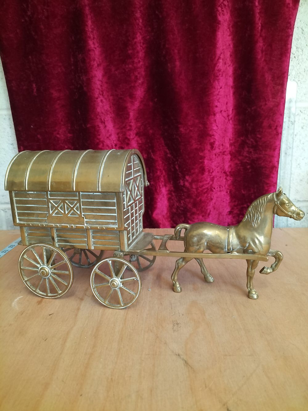 Lot 165 – Mid-20th-Century Cast Brass Model of a Horse-Drawn Gypsy Caravan