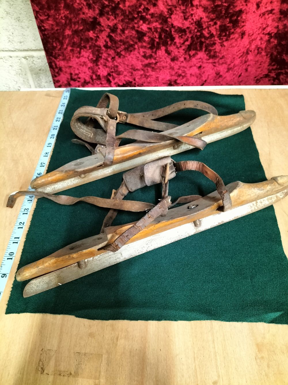 Lot 188 – A Pair of Antique Dutch Fen Style Wooden Ice Skates