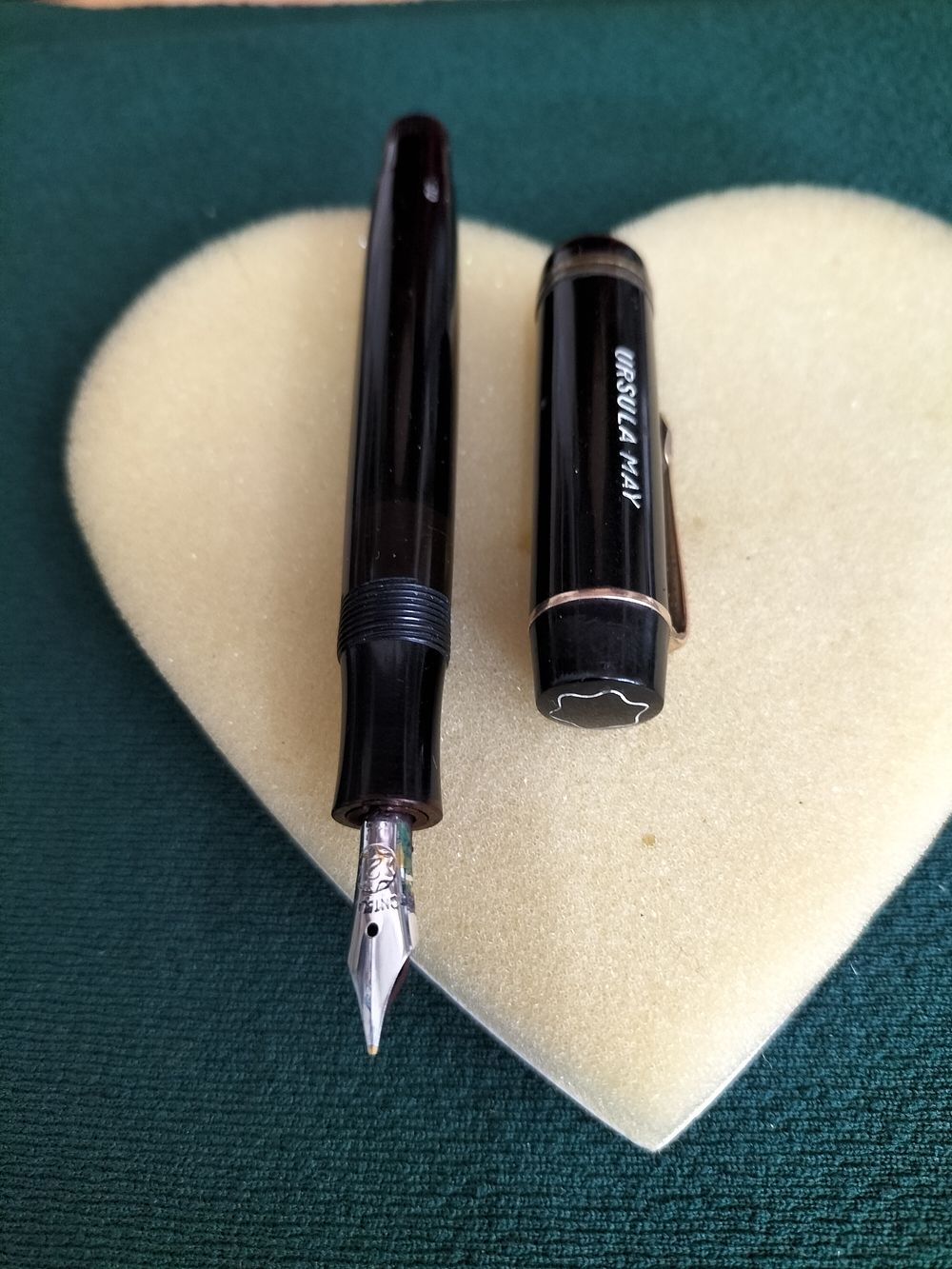 Lot 203 – Vintage Montblanc fountain pen