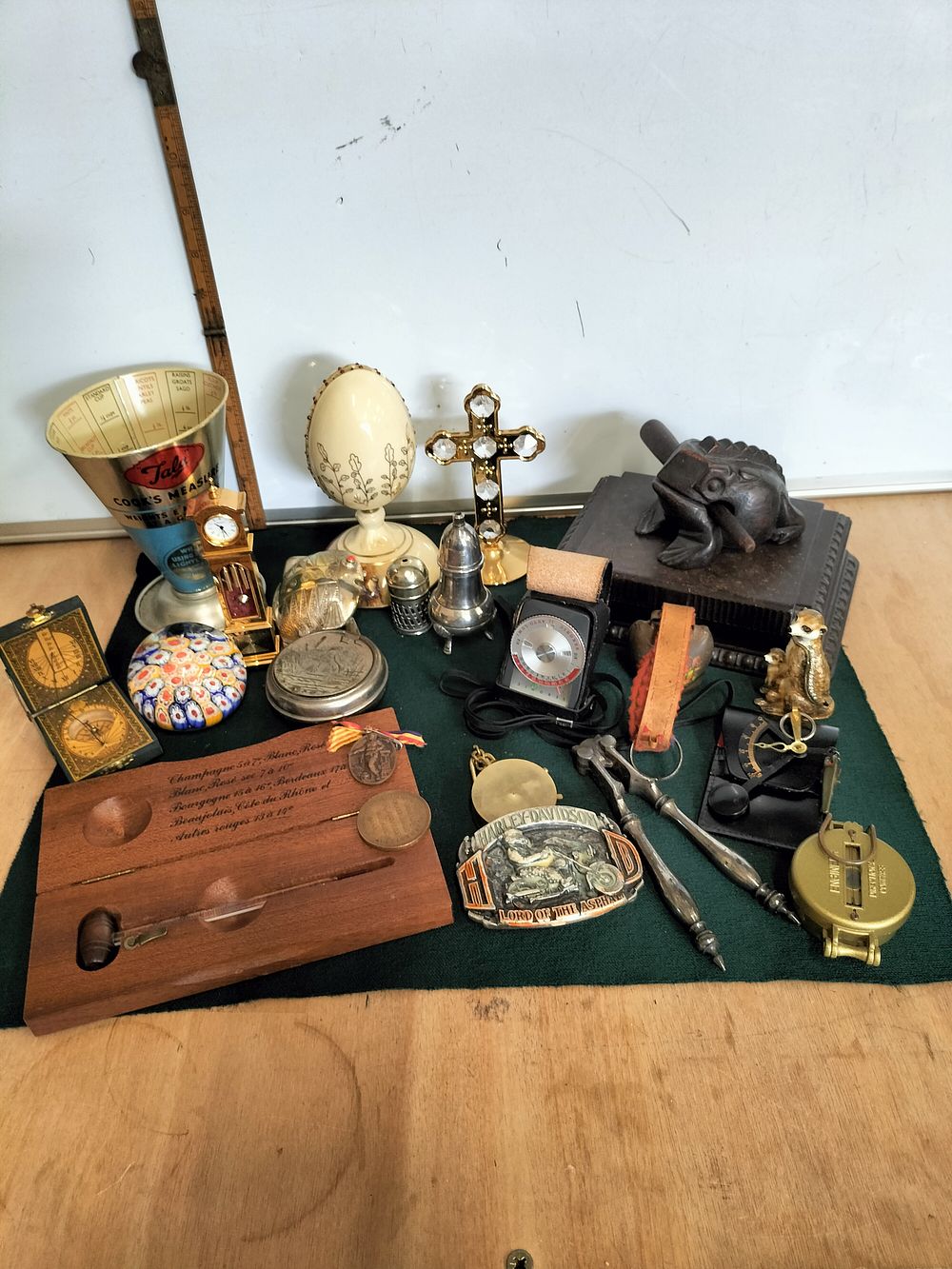 Lot 158 – An Assortment of Vintage Scientific Instruments, Collectibles, and Decorative Objects