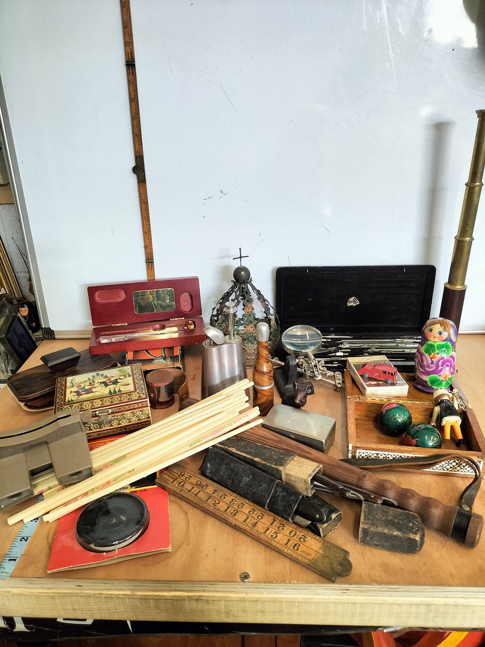 Lot 163 – An Assortment of Vintage Scientific Instruments, Decorative Boxes, and Collectibles