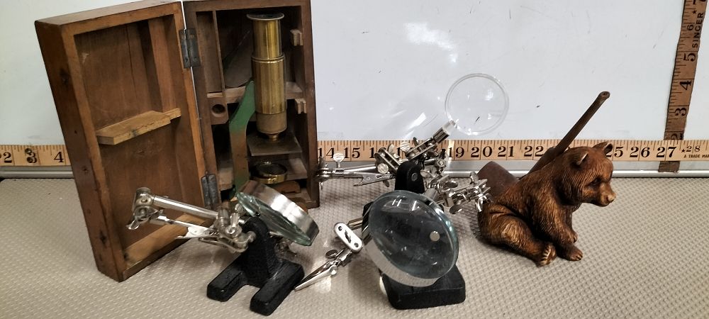 Lot 176 – A Collection of Scientific Instruments and Workshop Accessories Including an Antique Microscope and Pipe Stand