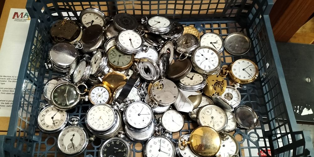 Lot 207 – Mixed lot of Vintage Pocket Watches