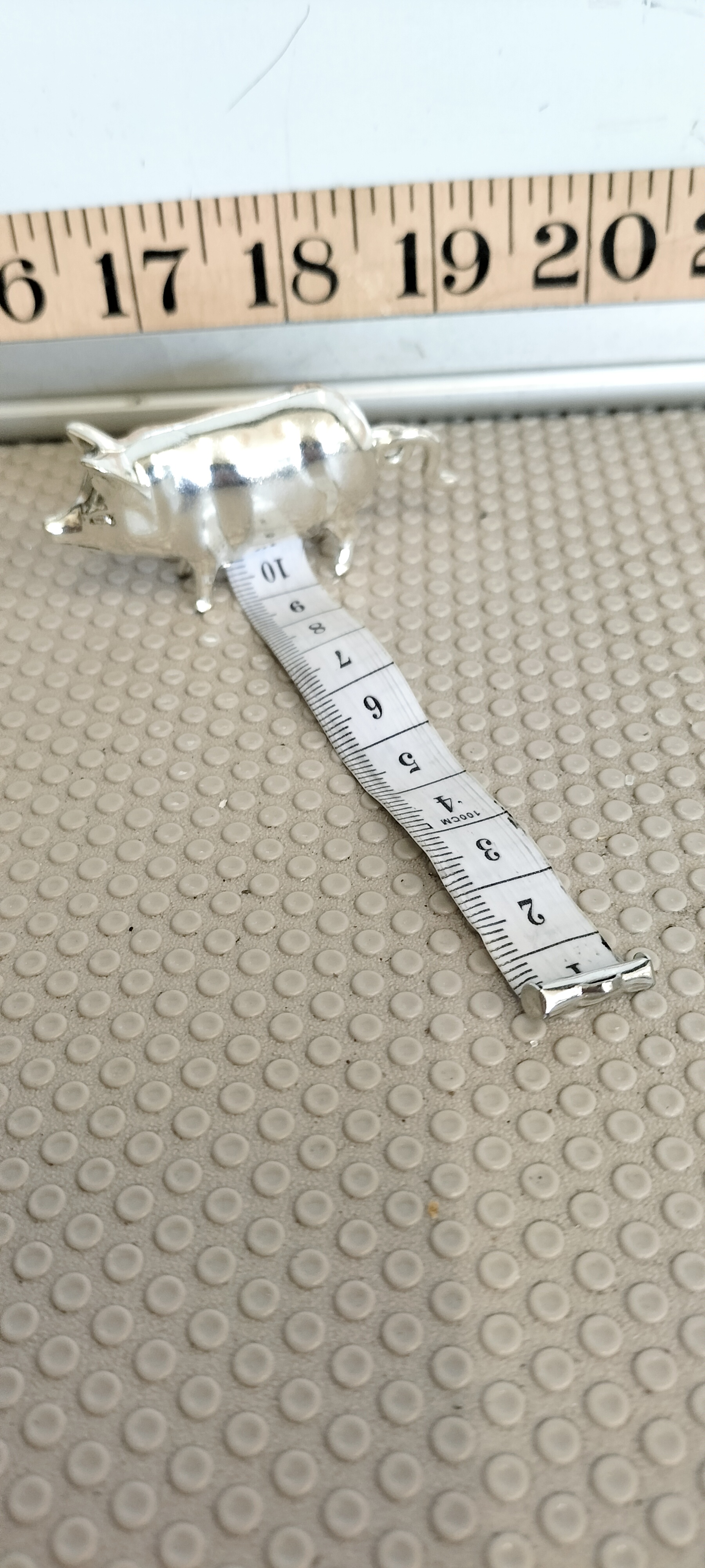 A Novelty Pig Tape Measure