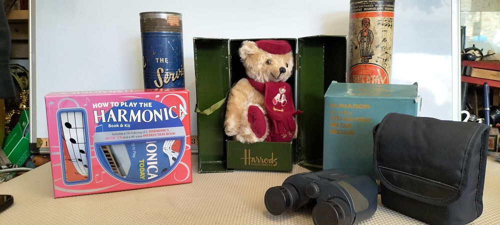 Lot 168 – An Assortment of Toys, Collectibles, and Optical Equipment including a Harrods Jointed Teddy Bear and Vintage Tinkertoy Set