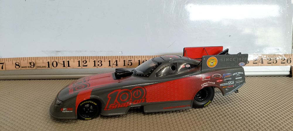 Lot 167 – Auto World 1:24 Scale Cruz Pedregon Snap-on 100th Anniversary Dodge Charger SRT Hellcat NHRA Funny Car