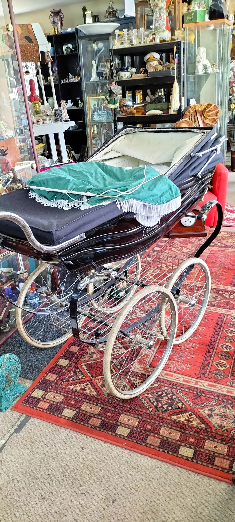 Lot 193 – Silver Cross Balmoral Coach-built Baby Pram with Sunshade