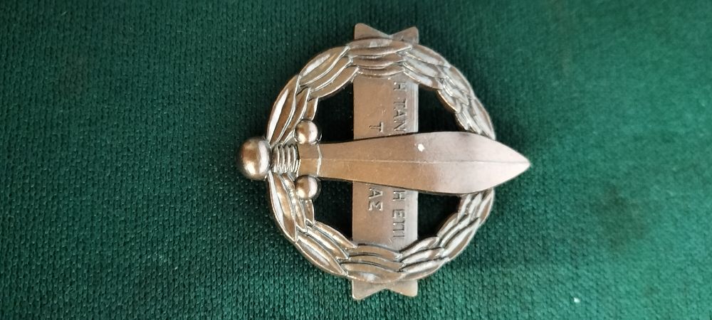 Lot 222 – A Bronze Greek Raiding Forces Sacred Band Qualification Badge