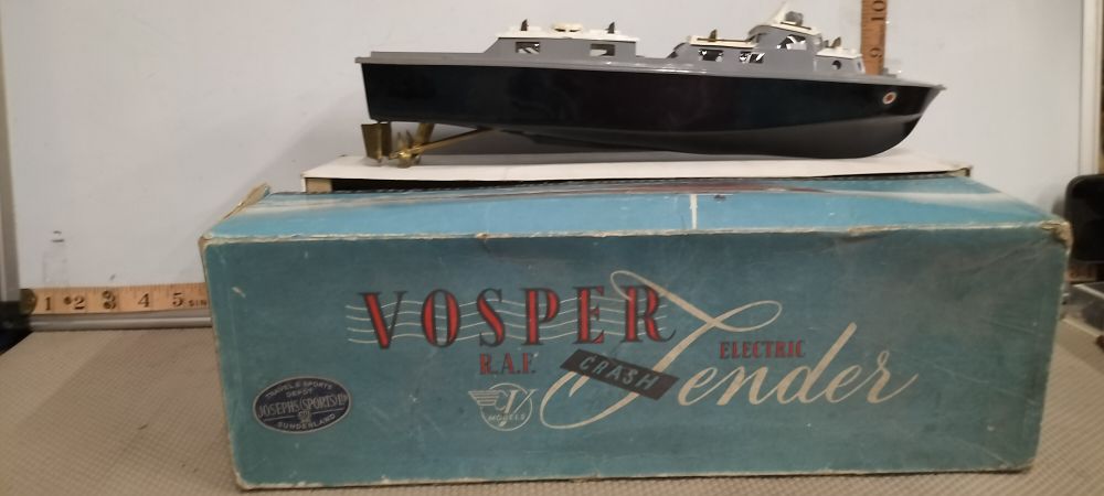 Lot 176 – A Victory Industries Plastic and Brass Vosper R.A.F. Crash Tender